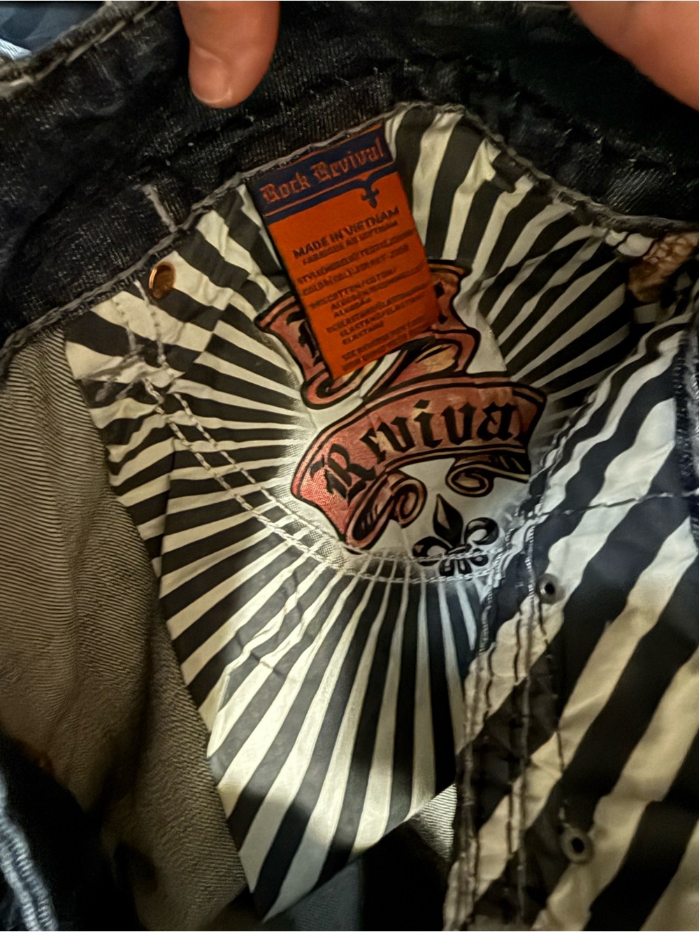 Rock Revival Jerrot Straight Jeans - Picture 6 of 8